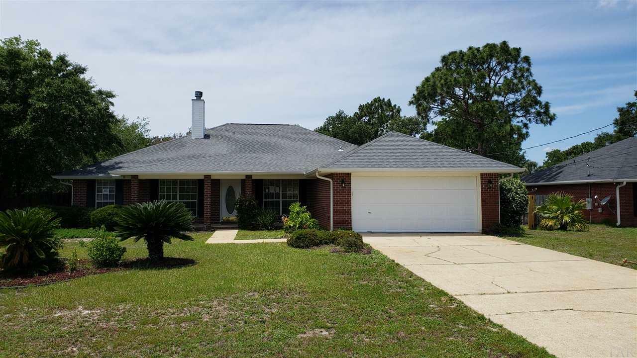 Property Photo:  2029 Commodore Dr  FL 32566 