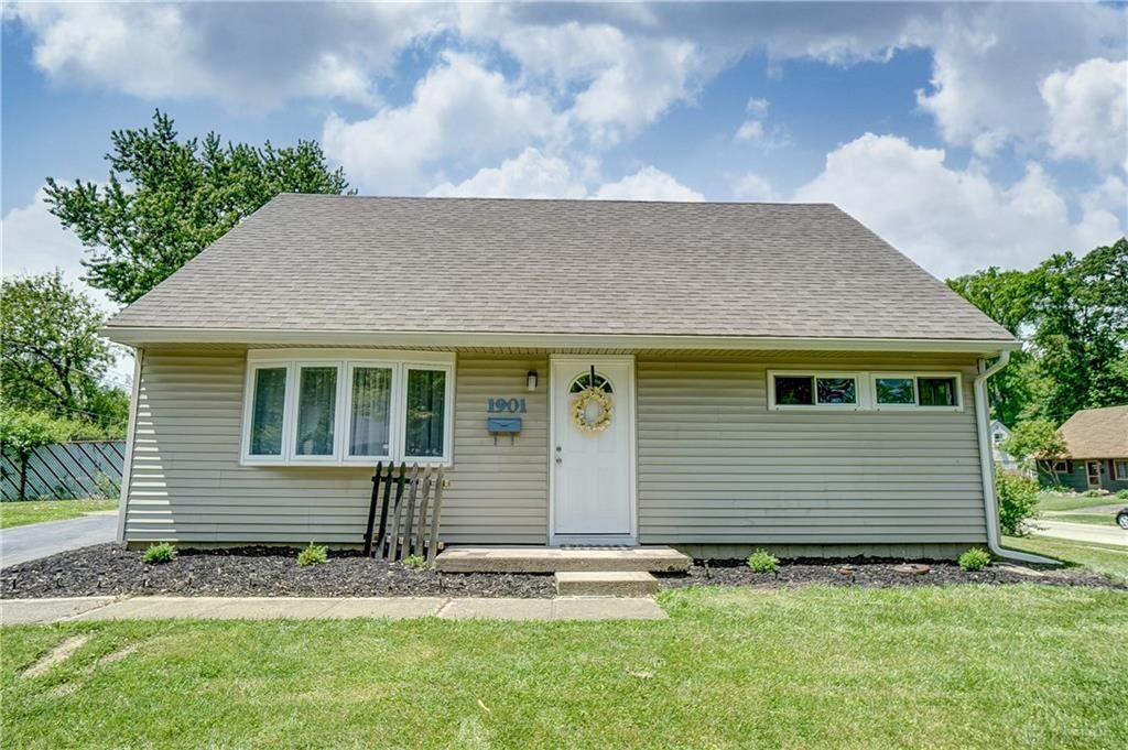 Property Photo: 1901 Colton Drive OH 45420