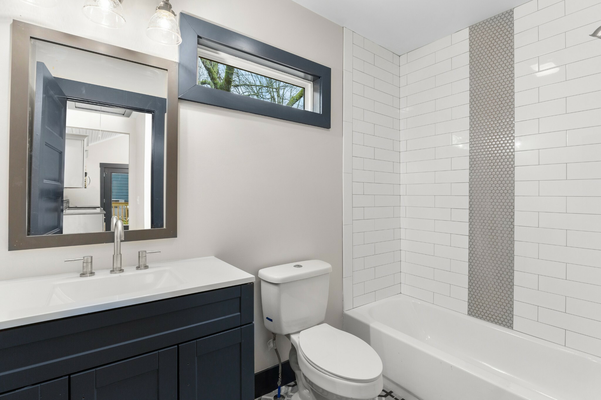Property Photo: 520 Patterson St TN 37211