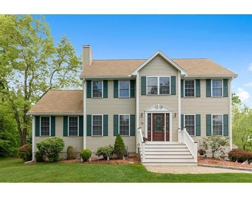 Property Photo:  54 Harjean Road  MA 01821 