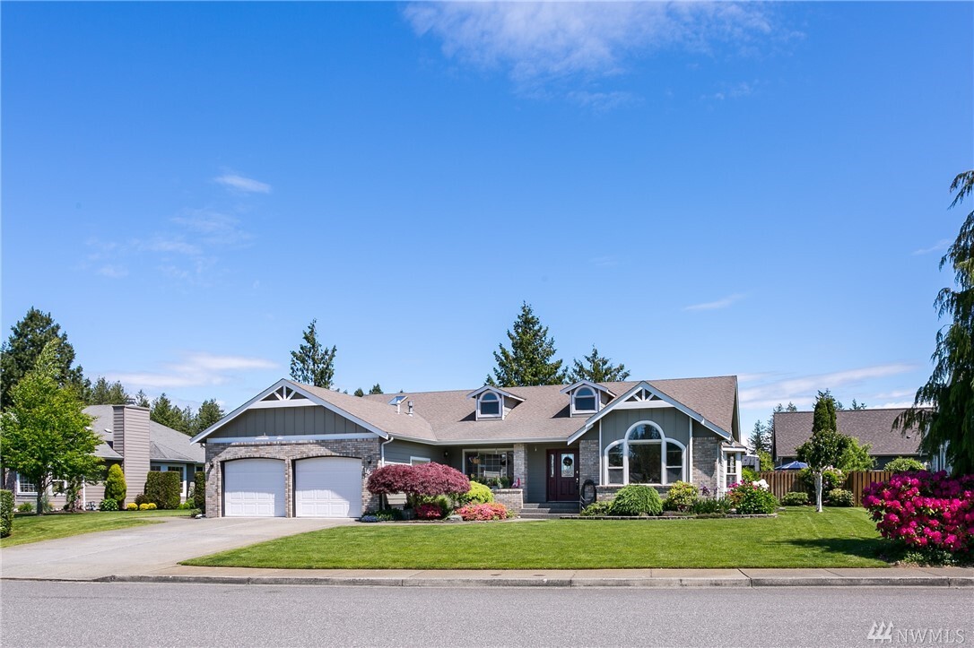 Property Photo:  1672 Eastwood Wy  WA 98264 