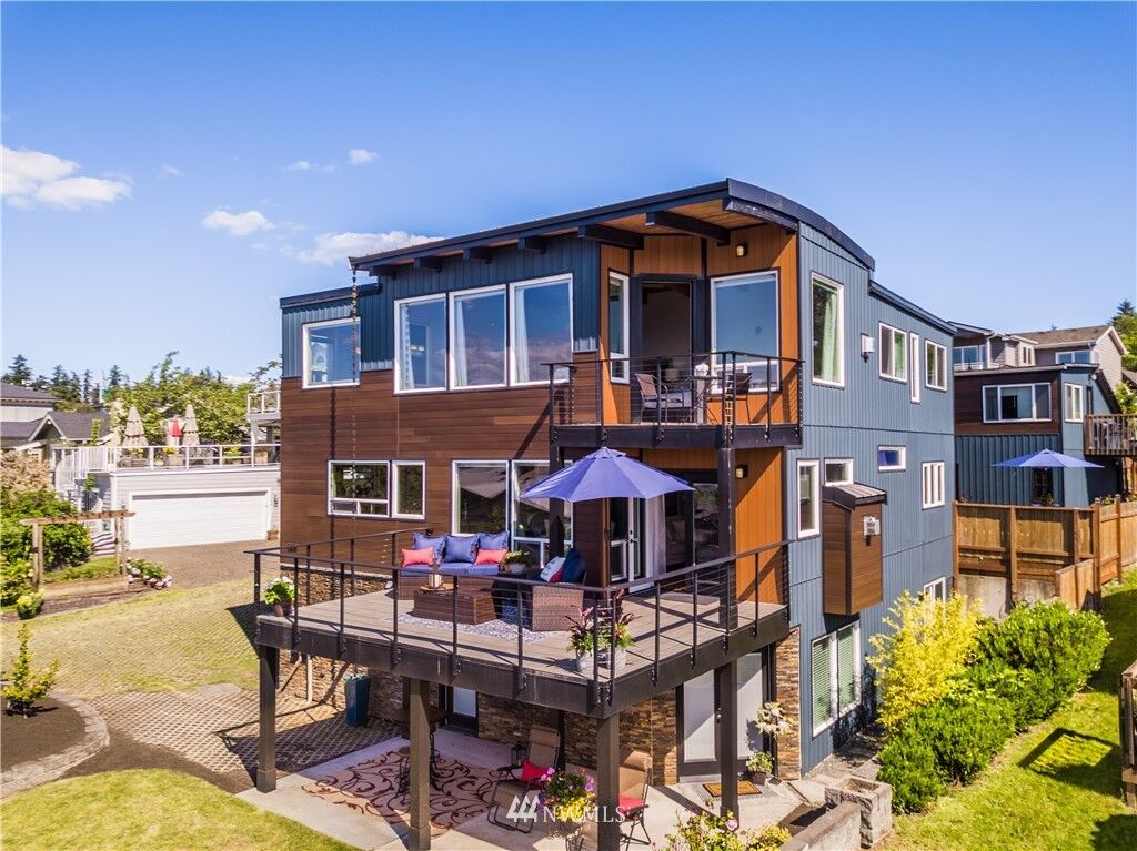 Property Photo: 1306 Nisqually Street WA 98388