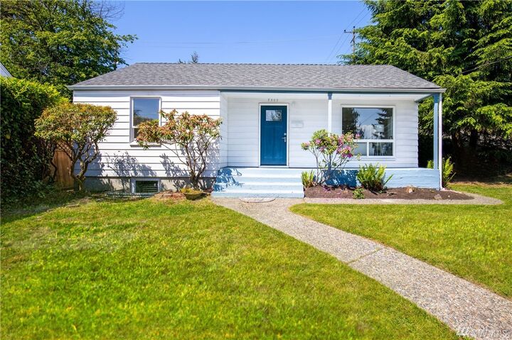 7503  29th Avenue SW  Seattle WA 98126 photo
