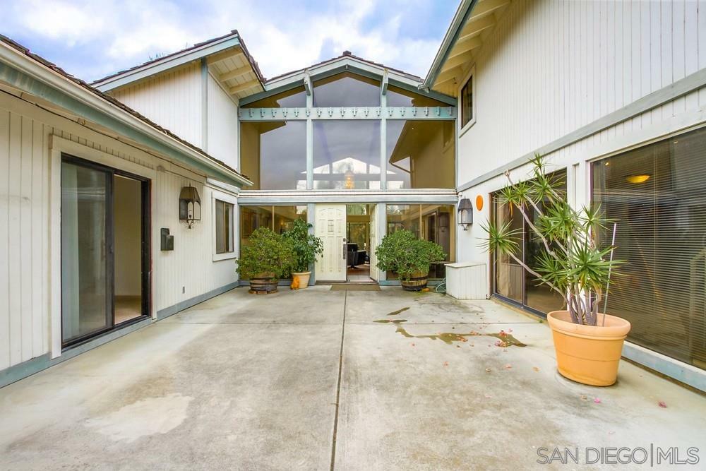 Property Photo:  12475 Bodega Way  CA 92128 