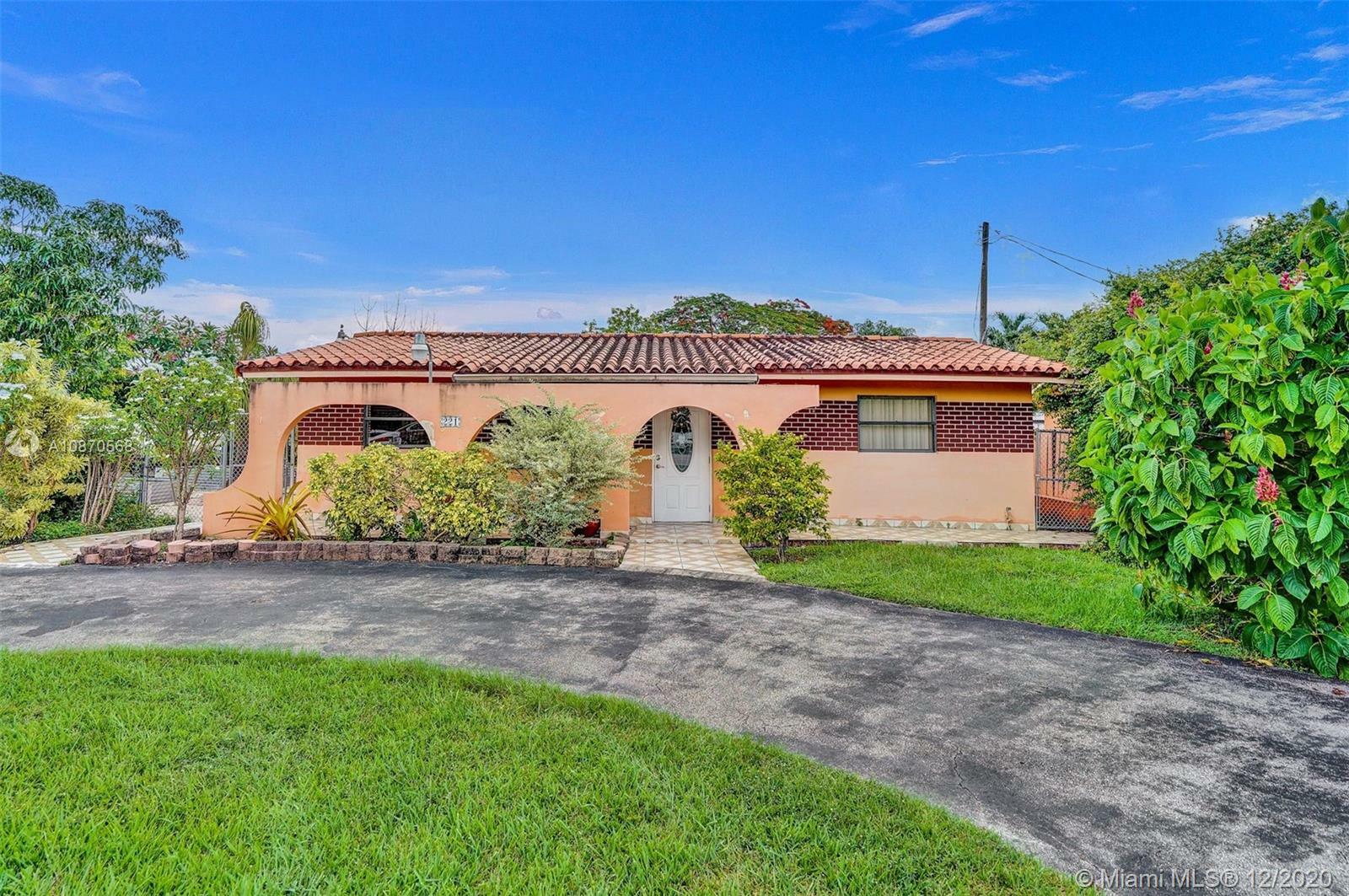 221 SW 122nd Ave  Miami FL 33184 photo