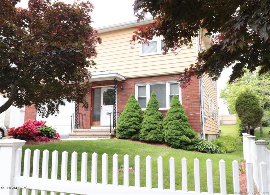 Property Photo:  16 Sheephill Road  CT 06878 