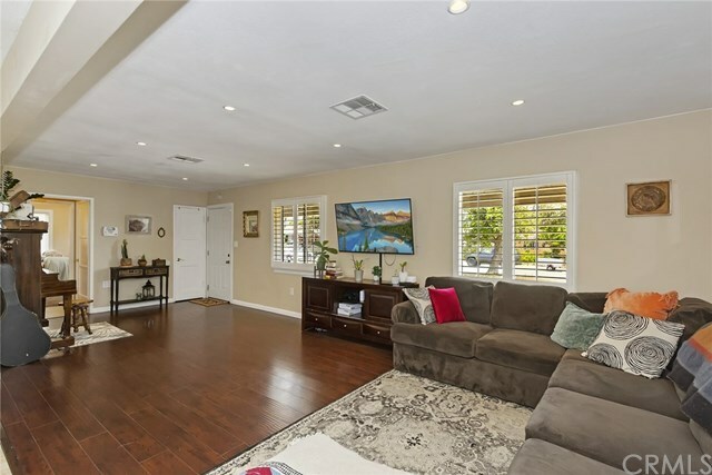 Property Photo:  9382 Palm Lane  CA 92335 