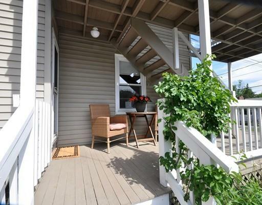 Property Photo: 17 Douglas Ave 17 MA 01754