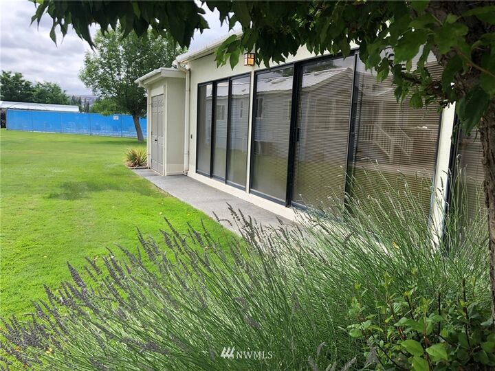 Property Photo:  8818 Crescent Bar Road NW 150  WA 98848 