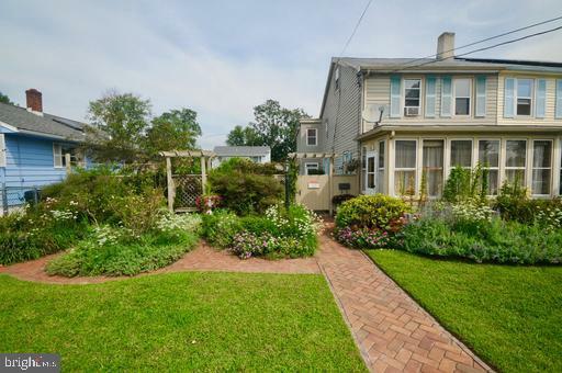 Property Photo:  225 Wilbur Henry Drive  NJ 08518 