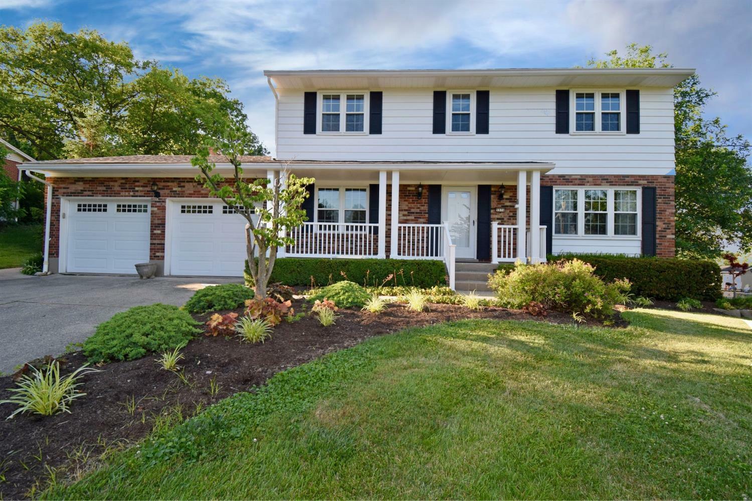 Property Photo: 5570 Breezewood Dr OH 45248