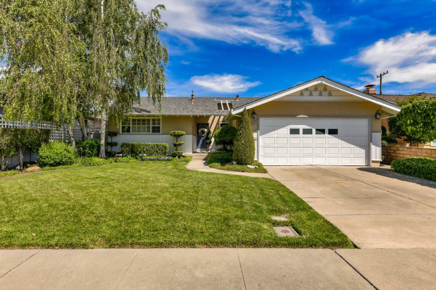 Property Photo:  2881 Mark Avenue  CA 95051 