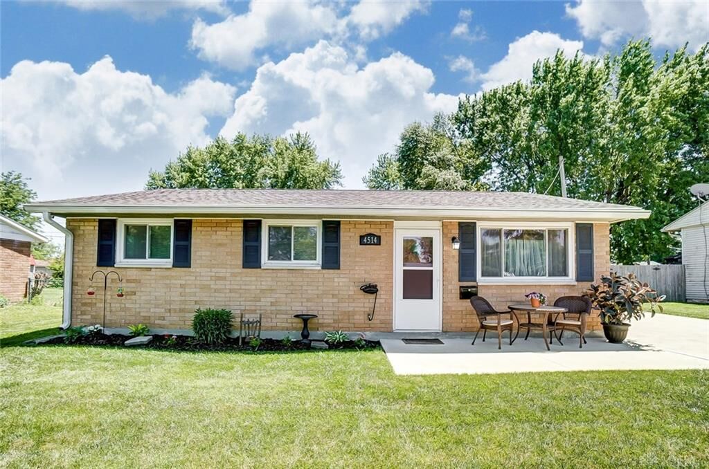 Property Photo:  4514 Green Meadows Drive  OH 45323 
