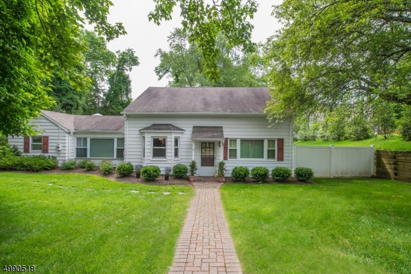 Property Photo:  685 River Rd  NJ 07928 