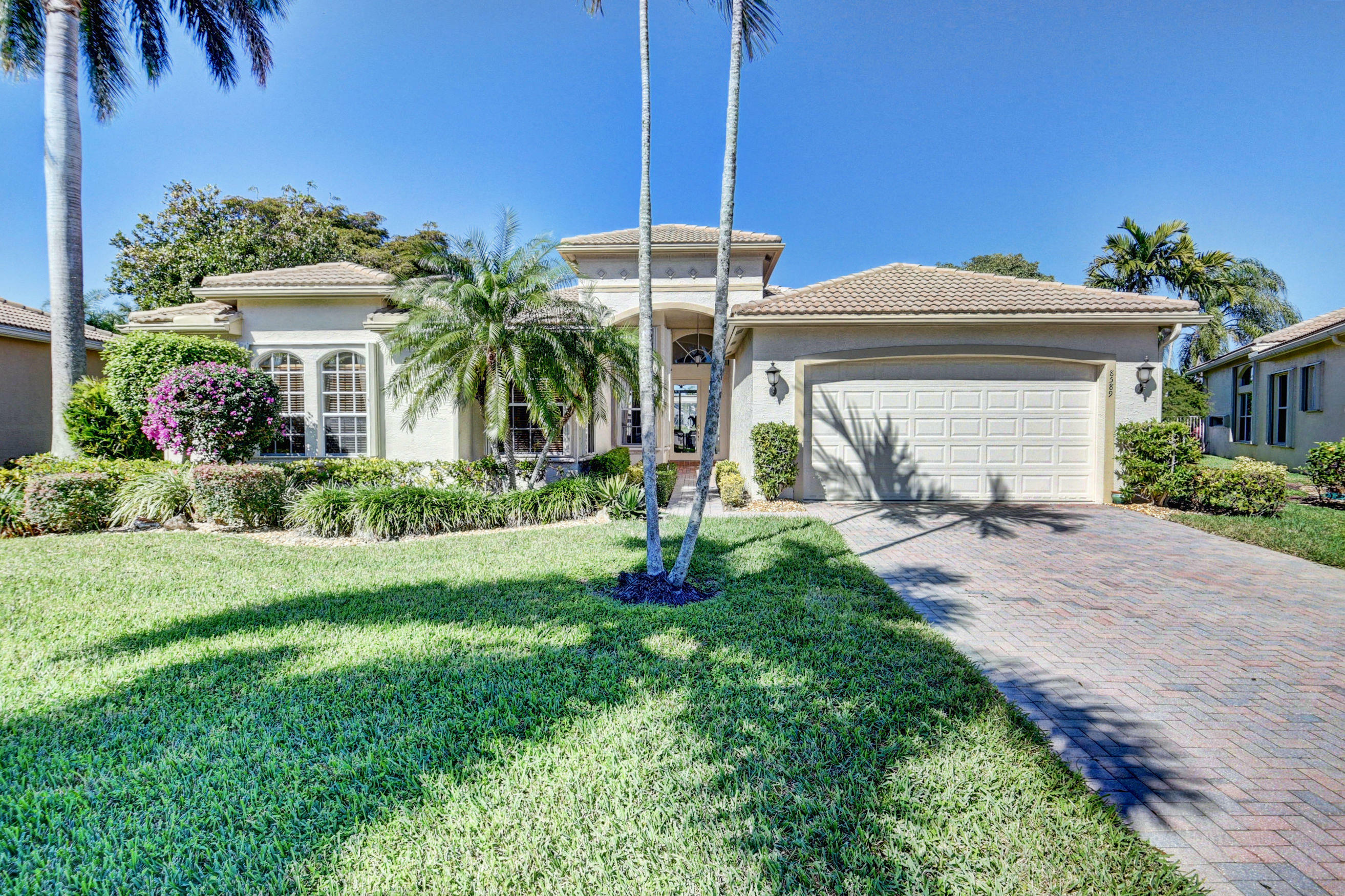 Property Photo:  8589 Vintage Reserve Ter Terrace  FL 33467 