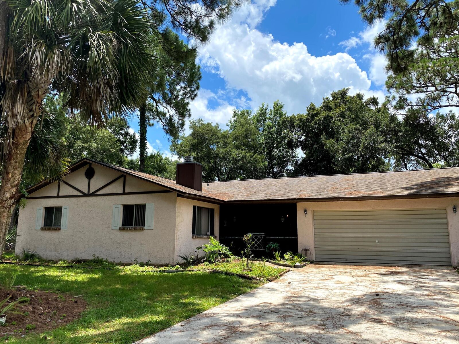 Property Photo: 4643 N Friday Circle FL 32926