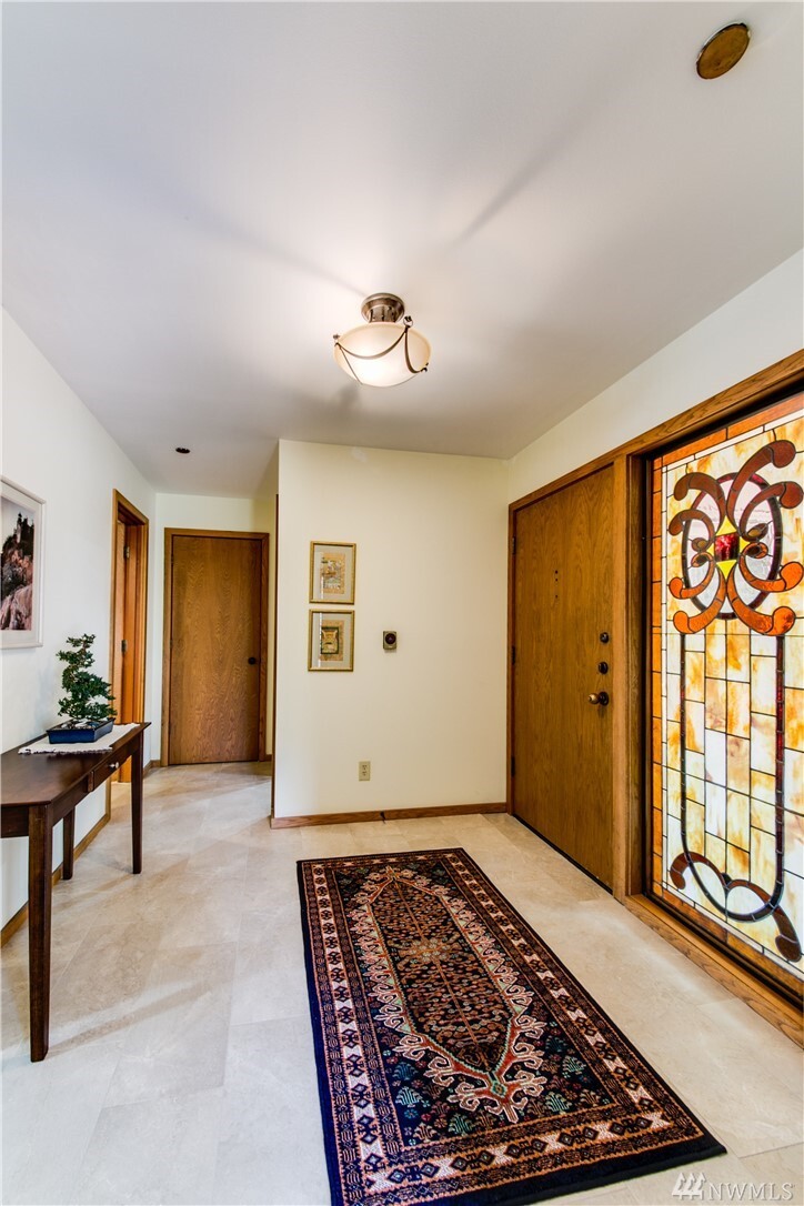 Property Photo: 312 N Stadium Way 102 WA 98403