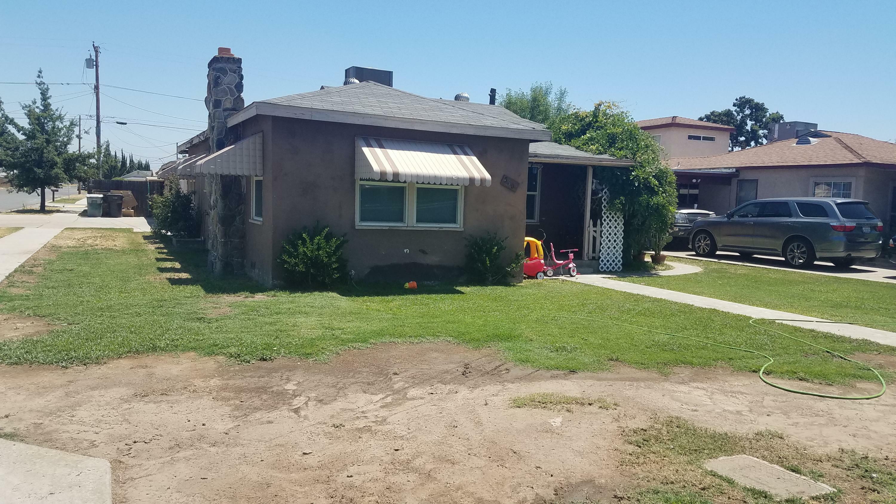 560 N F Street  Tulare CA 93274 photo