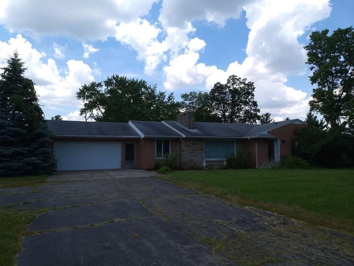 211 S Bird Road  Springfield OH 45505 photo