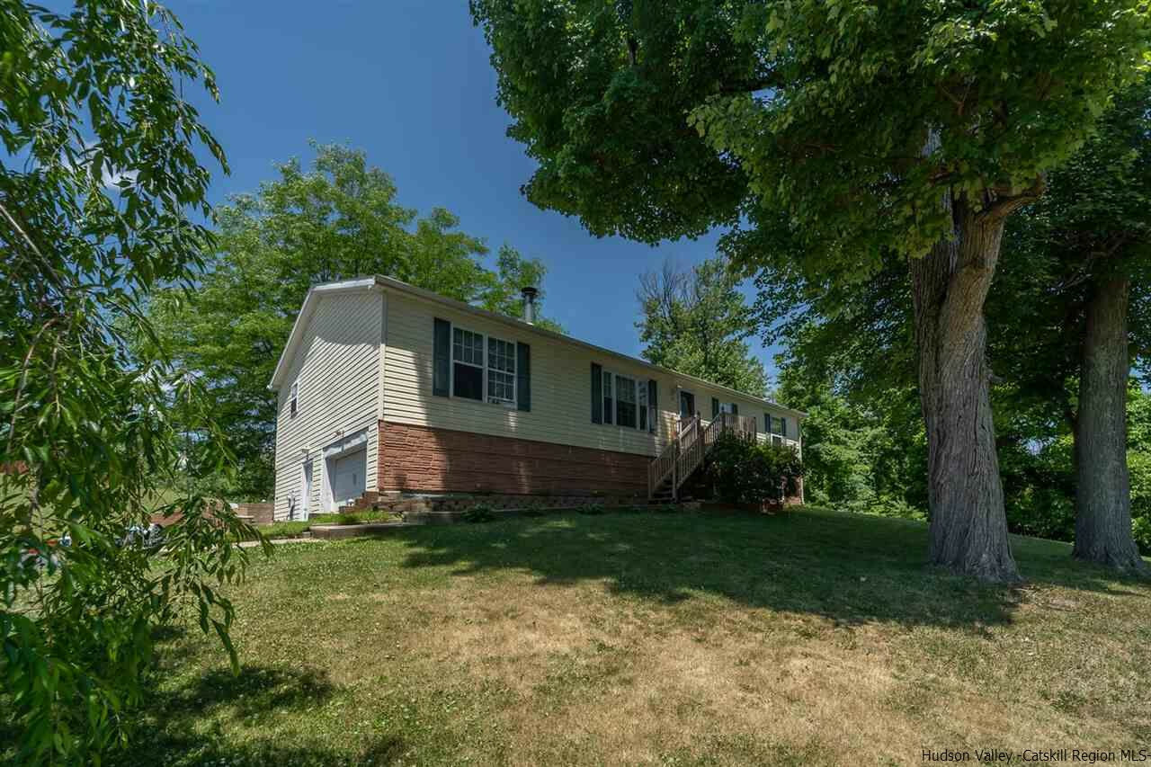 Property Photo: 65 York NY 12432
