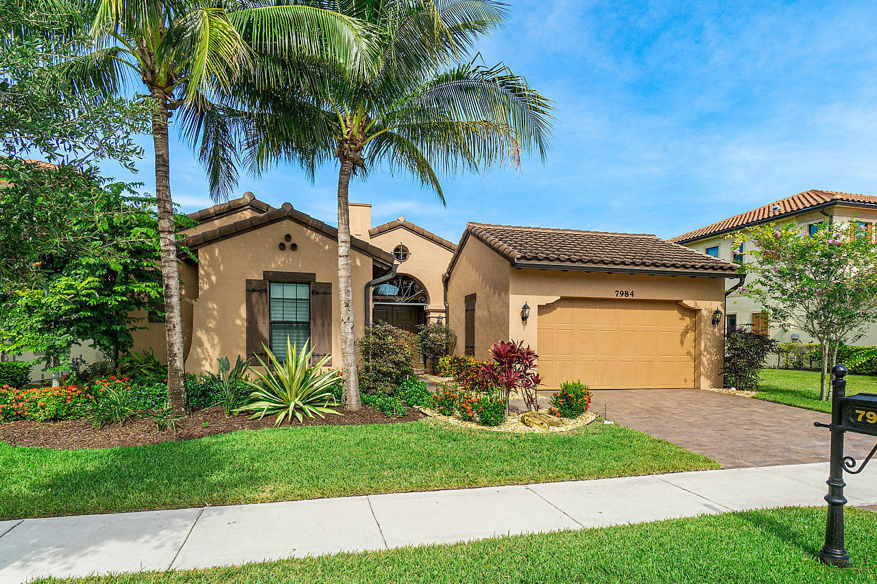 Property Photo: 7984 NW 115th Way 7984 FL 33076