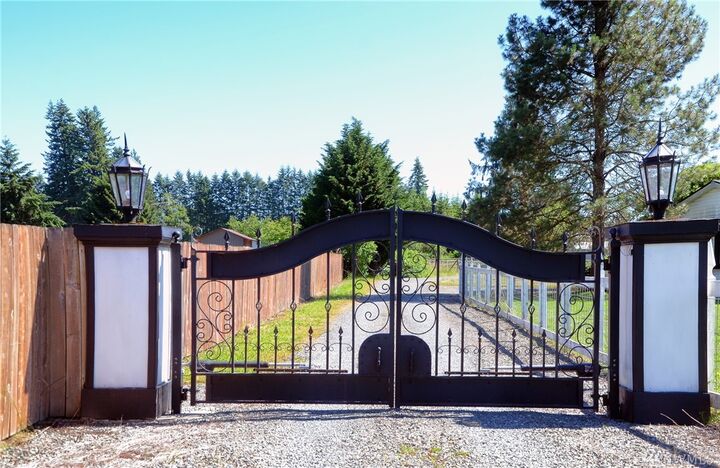 Property Photo:  16920 130th St NE  WA 98223 