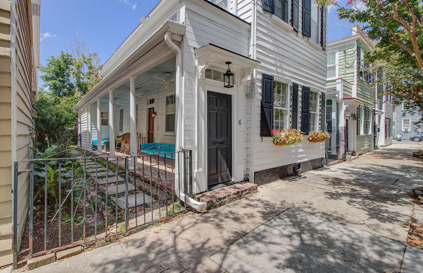 Property Photo: 6 Trumbo Street SC 29401