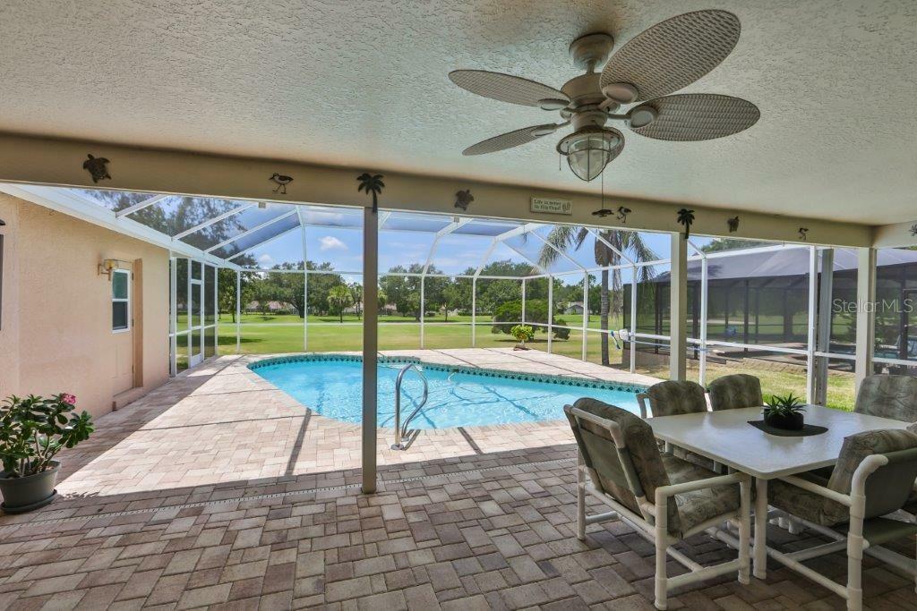 Property Photo:  2719 Brianholly Drive  FL 33596 