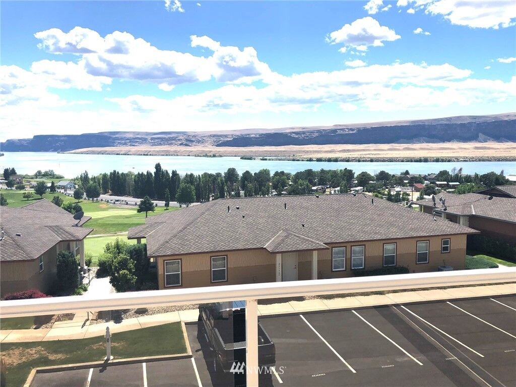 Property Photo:  23193  Sunserra Loop NW B-40  WA 98848 