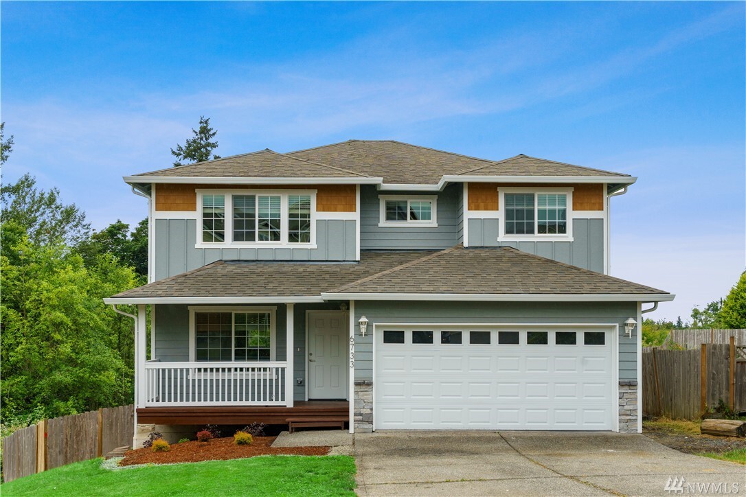 Property Photo: 6733 37th Place NE WA 98270