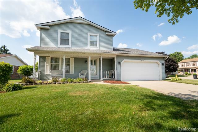 Property Photo:  36852 Ravenwood Drive  MI 48185 