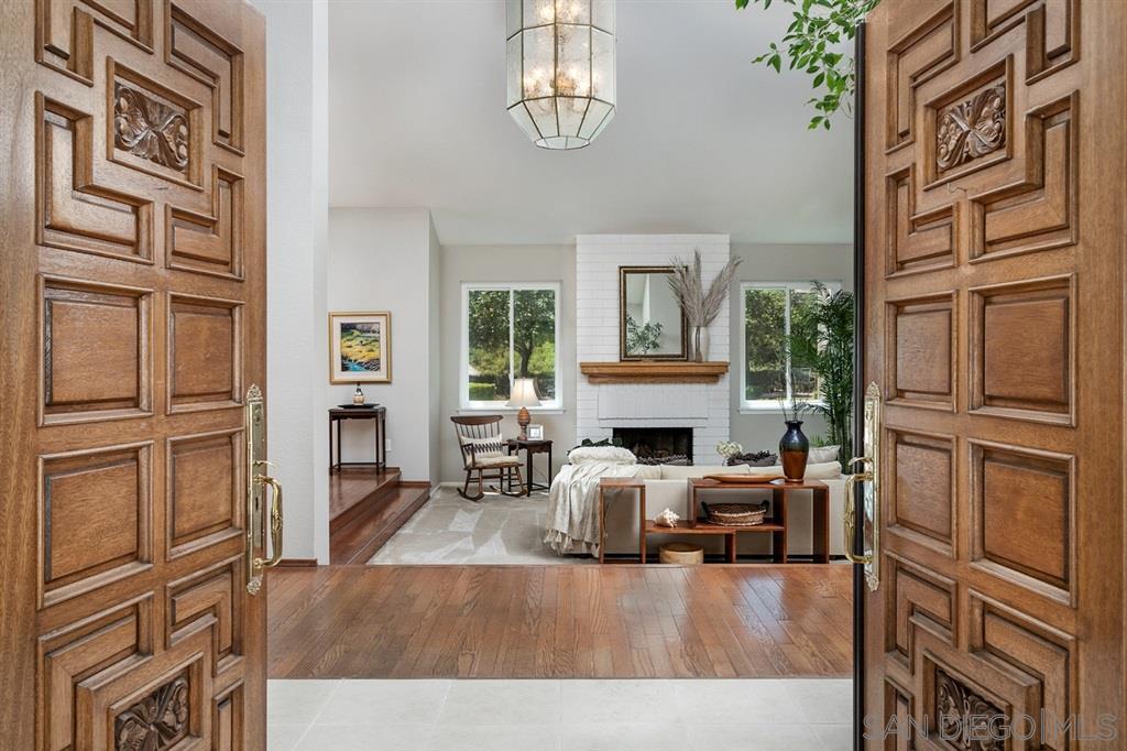 Property Photo: 3415 Avenida Sierra CA 92029