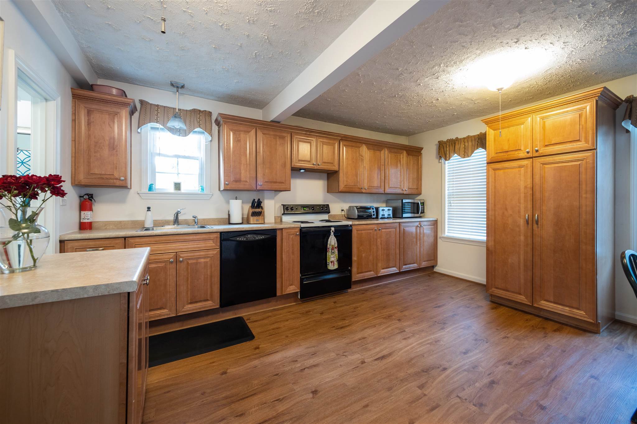 Property Photo: 41 Dixwell Street NH 03103