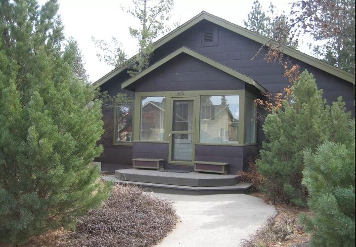 1475 NW Baltimore Avenue  Bend OR 97703 photo