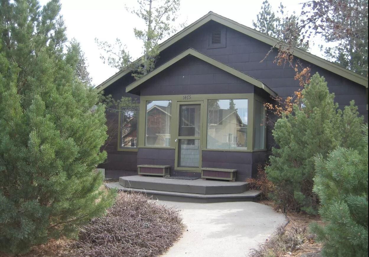 Property Photo: 1475 NW Baltimore Avenue OR 97703