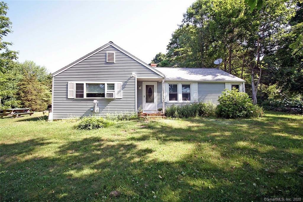 Property Photo:  4 Old Post Road  CT 06371 