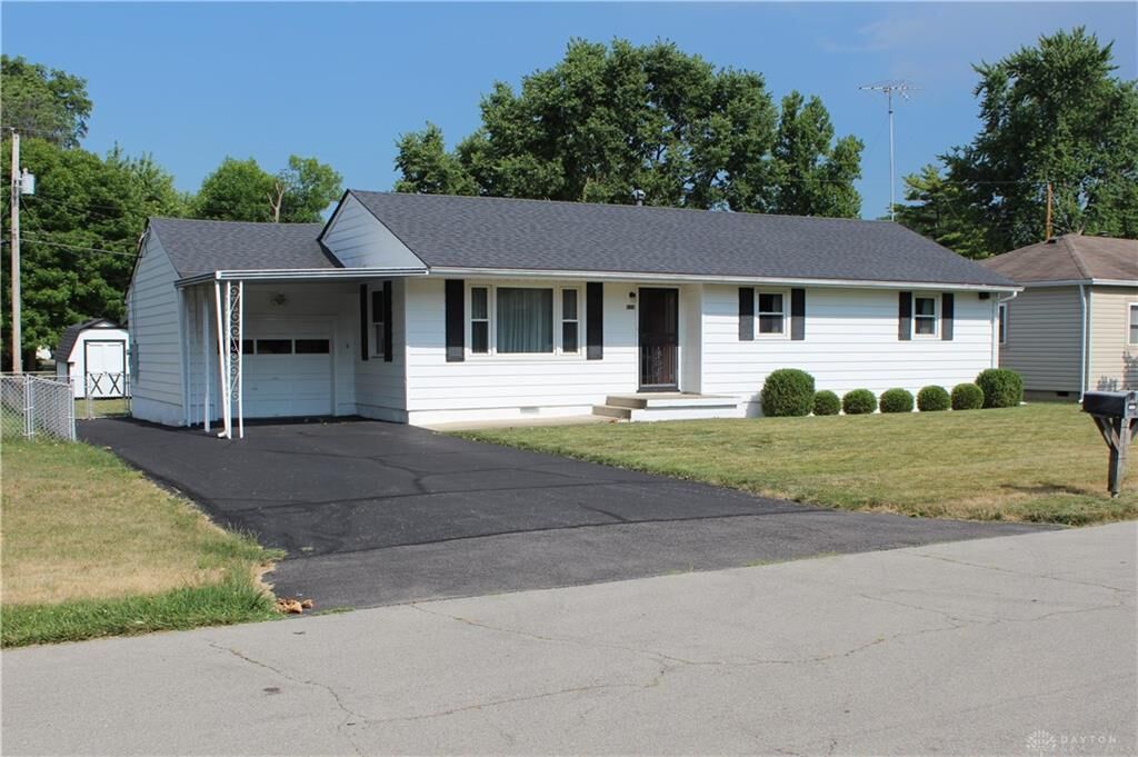 Property Photo: 620 Woodlawn Avenue OH 45322