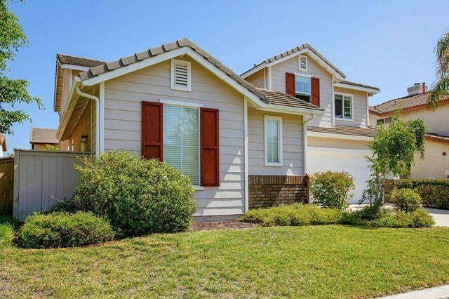 Property Photo: 419 Navito Way CA 93030
