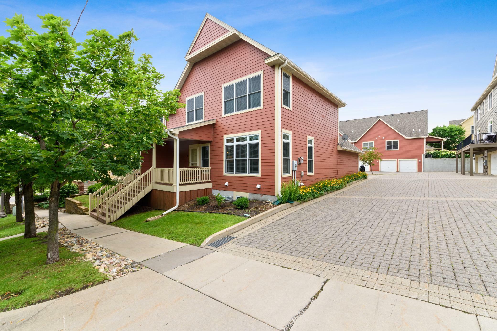 Property Photo: 20 Como Avenue MN 55103