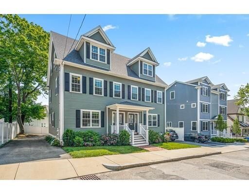 Property Photo:  19 Orange St 2  MA 02453 