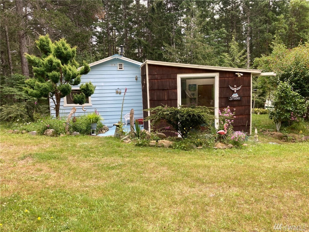 Property Photo:  308764 N US Hwy 101  WA 98320 