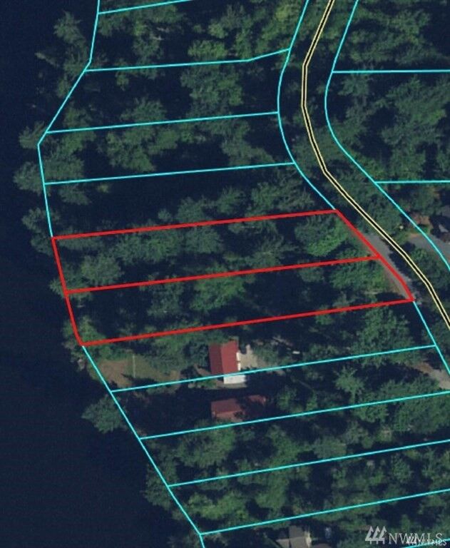 Property Photo:  23632 E Lake Kayak Dr  WA 98272 