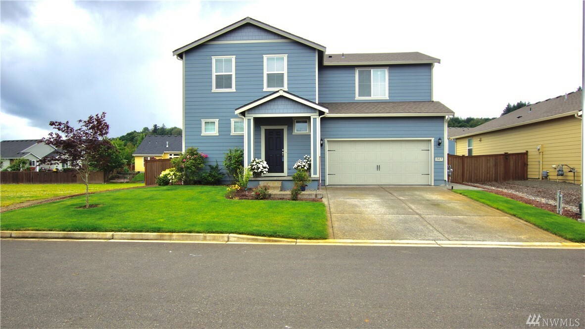 Property Photo:  347 York St  WA 98674 