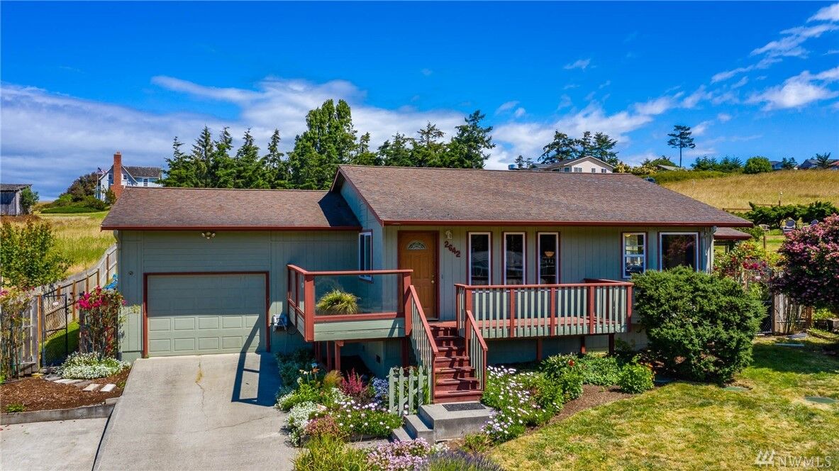 Property Photo:  2642  San Juan Street  WA 98239 