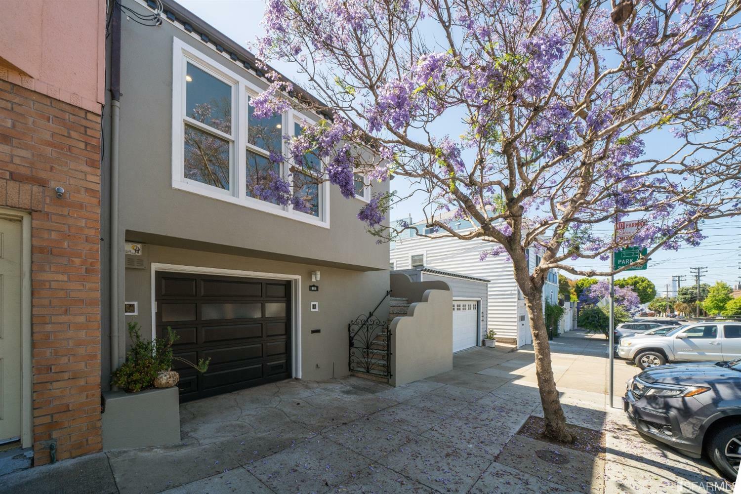 Property Photo:  880 Wisconsin Street  CA 94107 