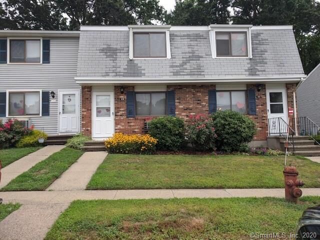 Property Photo:  23 Heritage Woods 23  CT 06492 