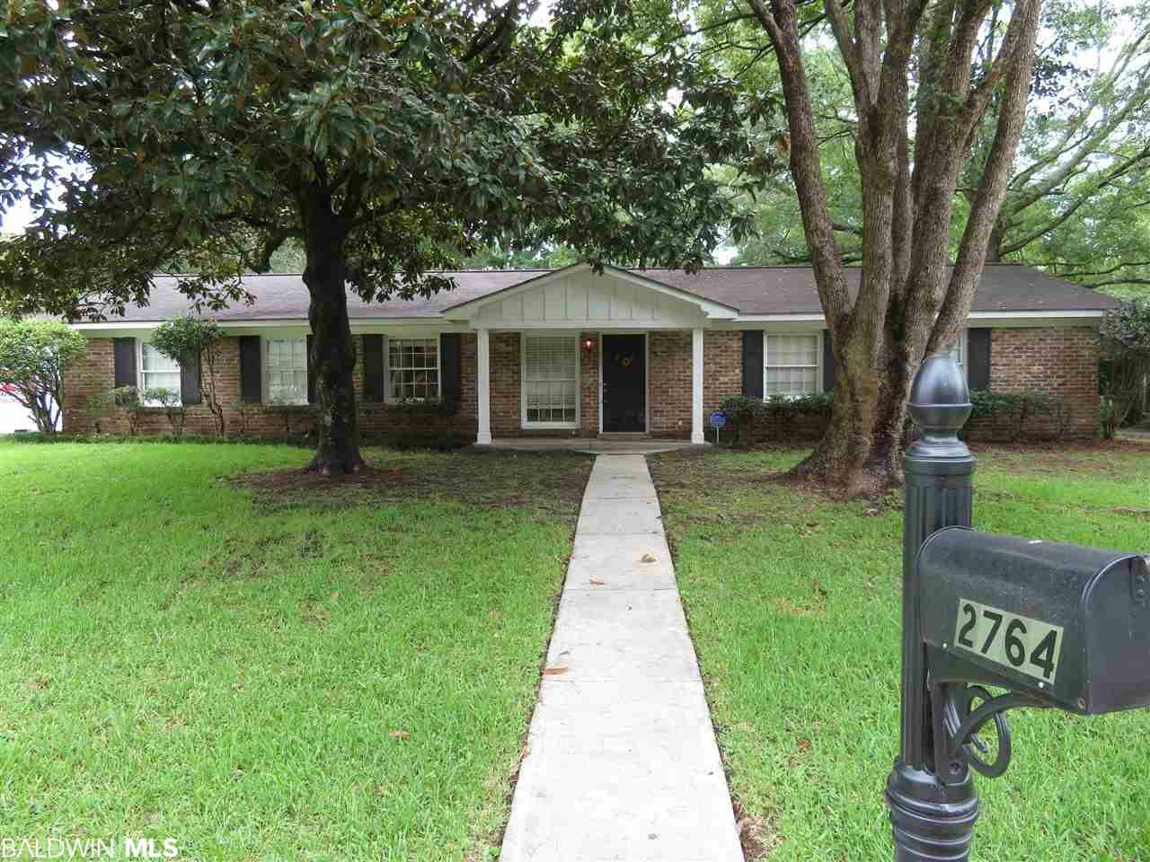 Property Photo:  2764 S Barksdale Drive  AL 36606 