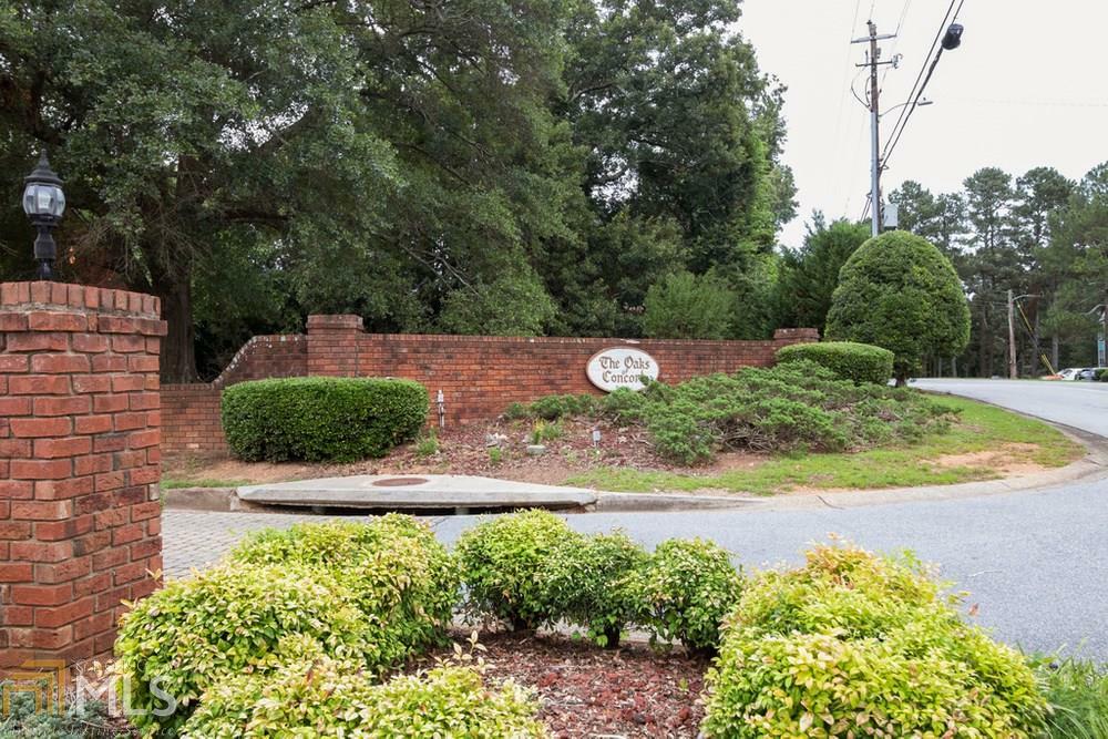 Property Photo:  1082 Magnolia Way  GA 30082 