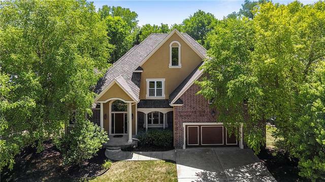 Property Photo: 8120 Forest Park Drive MO 64152