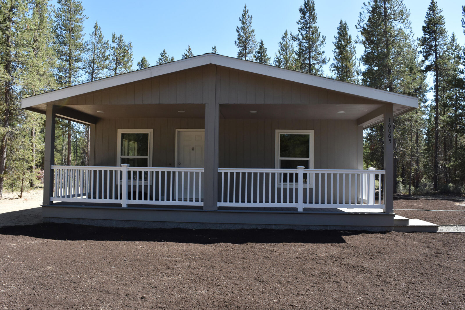 Property Photo: 16065 Buena Vista Drive OR 97739